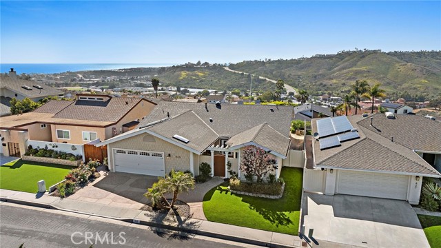 Photo of 425 Calle Robles