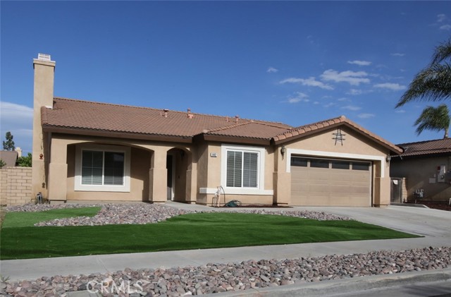 Property photo of 842 Roxanne DR