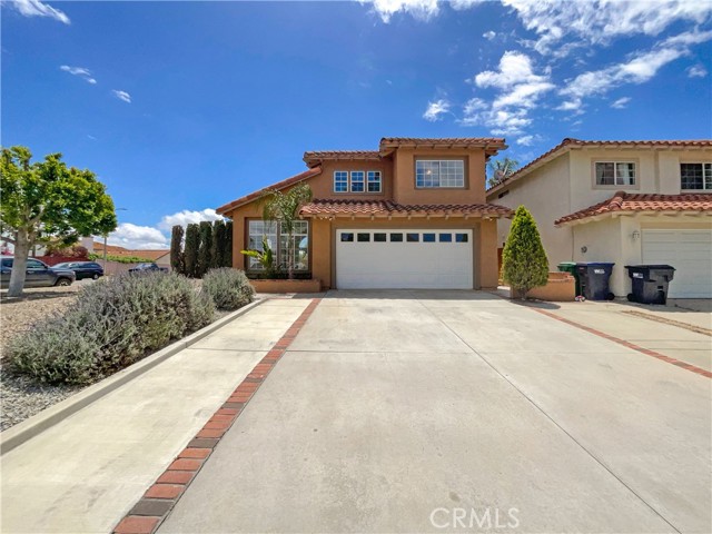 Property photo of 25083 Parkcrest DR