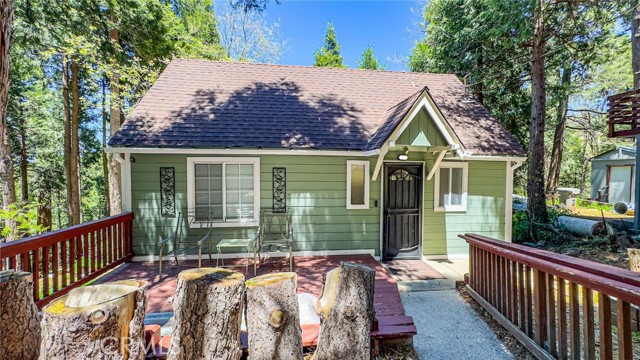 Property photo of 23120 Sycamore LN