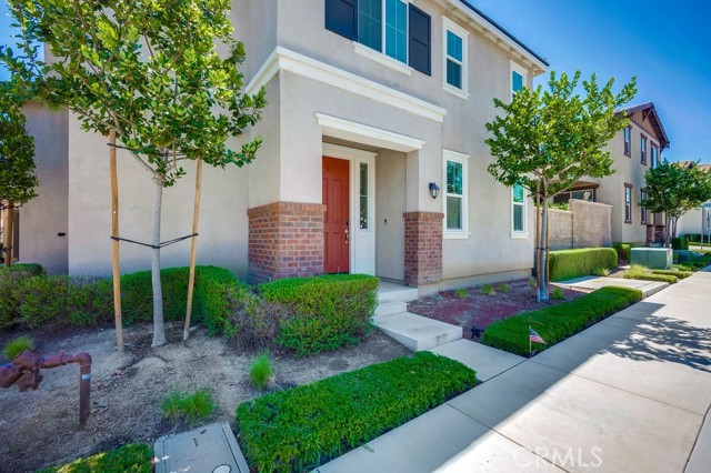 Property photo of 24229 Hazelnut AV