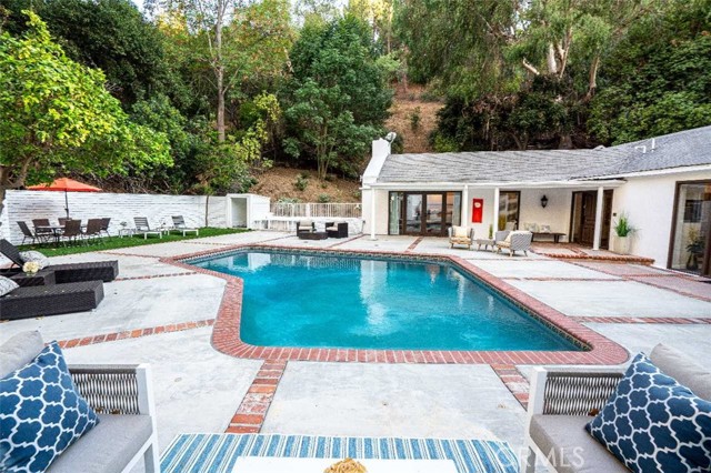 Property photo of 3183 N Laurel Canyon Blvd
