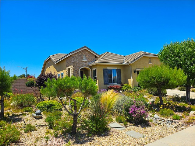 Property photo of 1542 Timberline