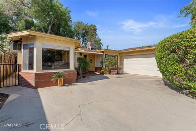 Property photo of 1333 E Avenue R4