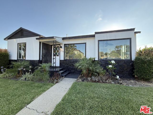 Property photo of 11003 Ruthelen ST
