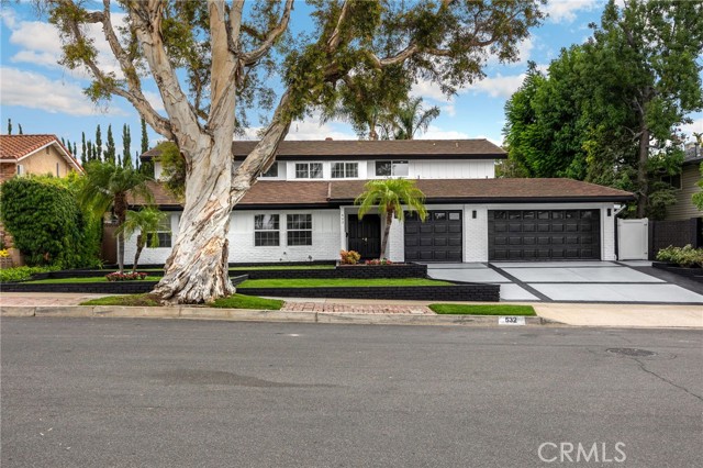 Property photo of 532 Somerset DR
