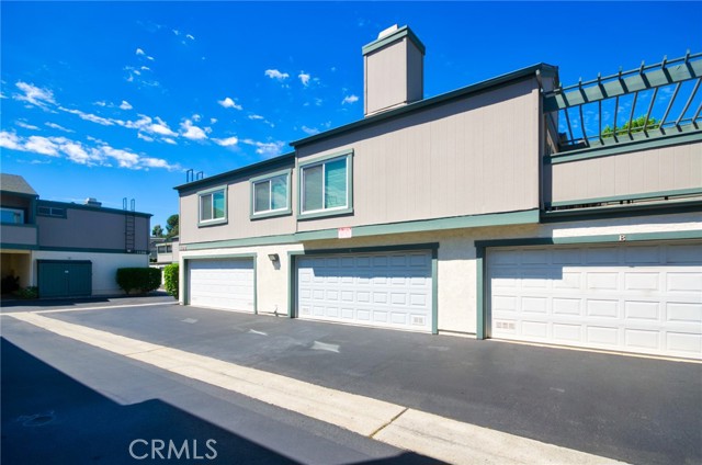 Photo of 1100 Cleghorn Dr