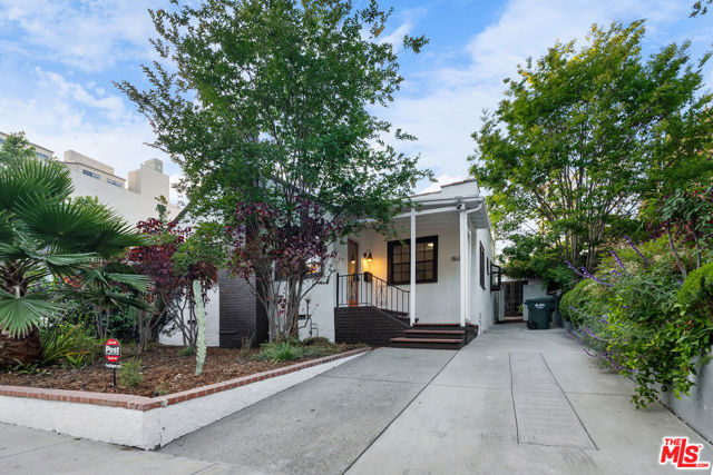 Property photo of 8625 Rugby DR