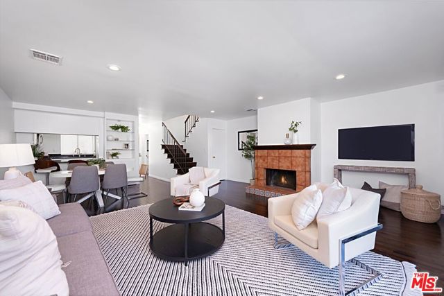 Property photo of 4365 Mclaughlin AV