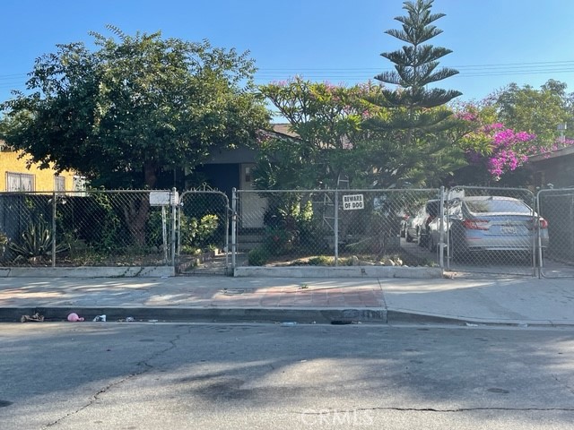 Property photo of 1118 Burger AV