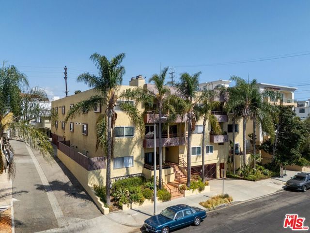 Property photo of 1260 Armacost AV