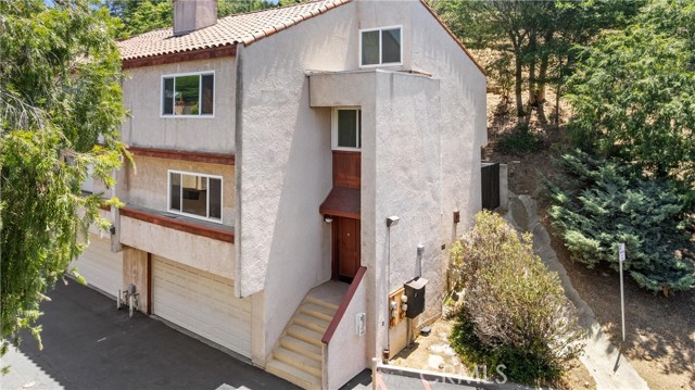Property photo of 1076 Garfield AV