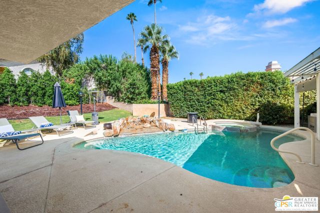 Property photo of 39141 Sweetwater DR