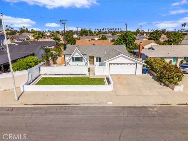 Property photo of 8171 Holland DR
