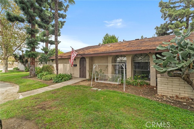Property photo of 1428 Fredericks LN