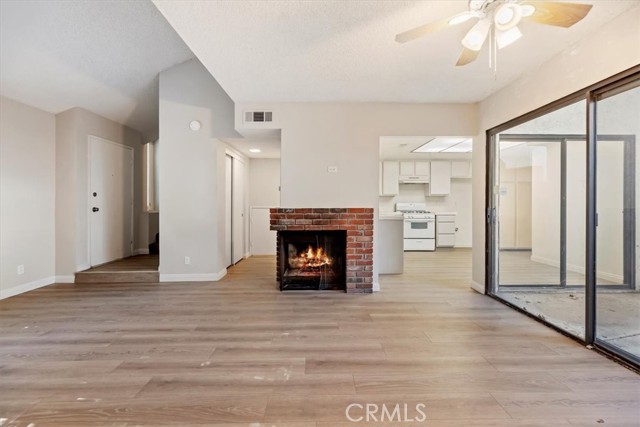 Photo of 1974 E Lynwood Dr