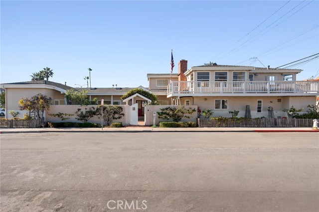 Property photo of 1300 W Balboa BL