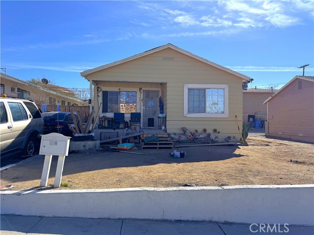 Property photo of 550 W Fredricks ST