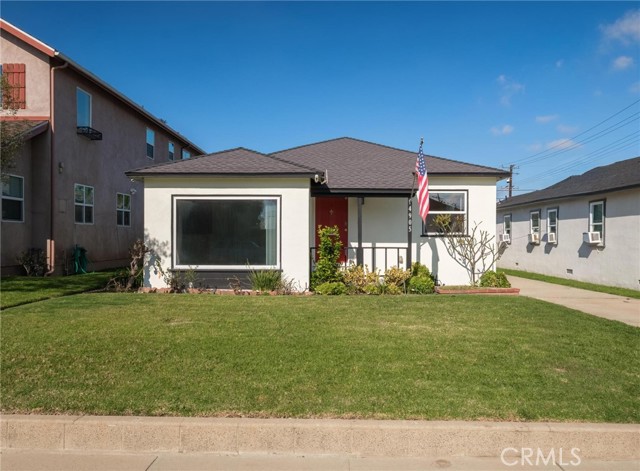 Property photo of 4905 W 138th