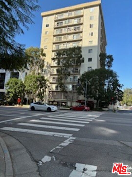 Property photo of 10751 Wilshire Blvd BL