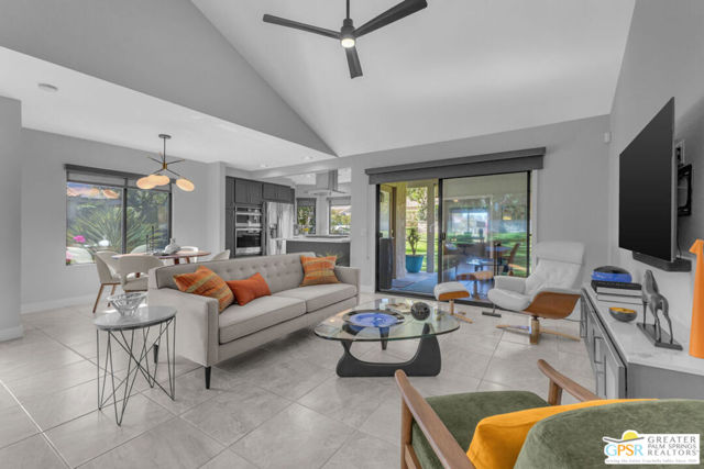 Property photo of 35583 Paseo Circulo