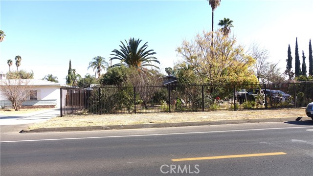 Property photo of 642 N Santa Fe ST