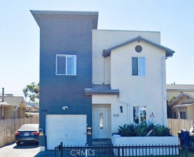 Property photo of 1640 W 57th ST