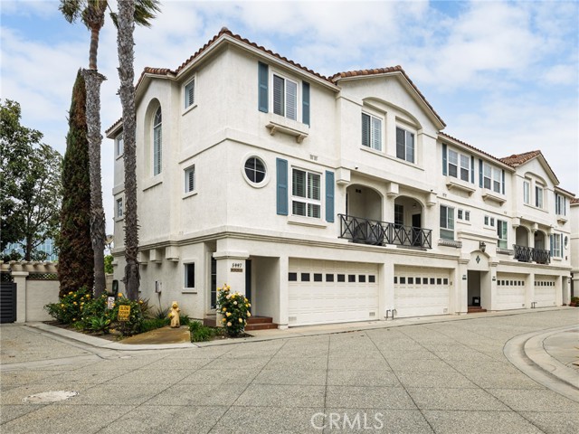 Property photo of 5447 Marine AV