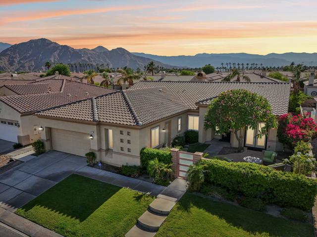 Property photo of 44735 Via Catalina