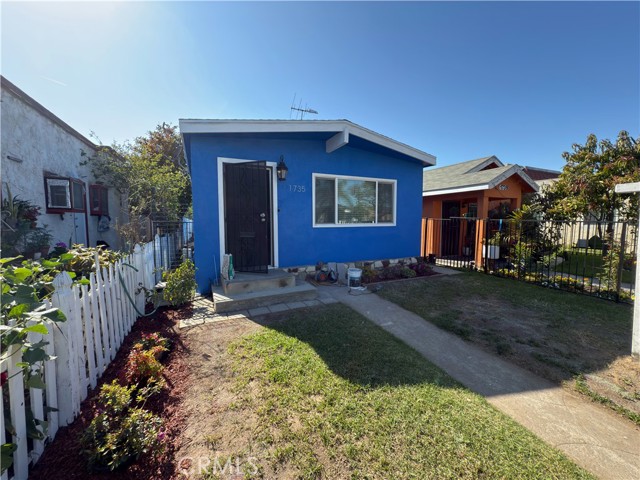 Property photo of 1735 Chestnut AV