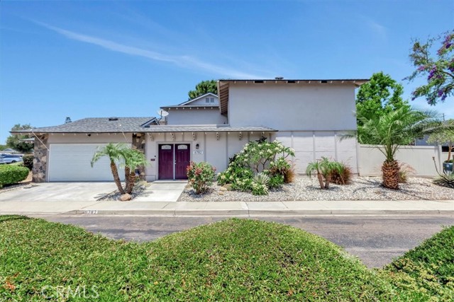 Property photo of 6782 Tahitian CR