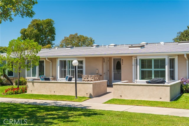 Property photo of 1701 Sunningdale DR