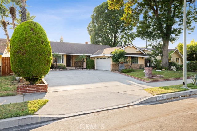 Property photo of 8419 Yolanda AV