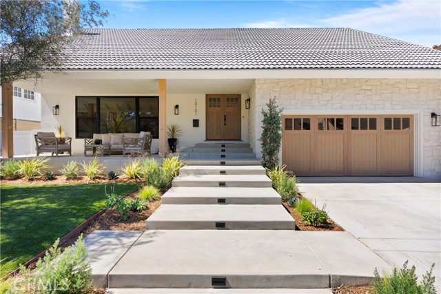 Property photo of 10101 Birchwood DR