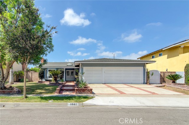 Property photo of 1081 Tulare DR