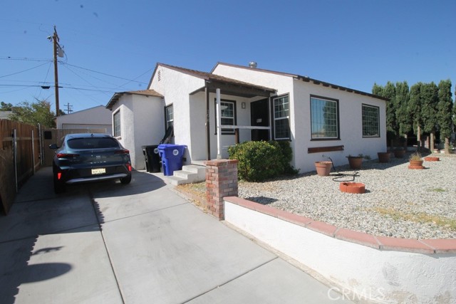 Property photo of 108 W Grandview DR