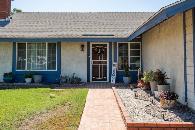 Property photo of 1020 E Tam O Shanter CT