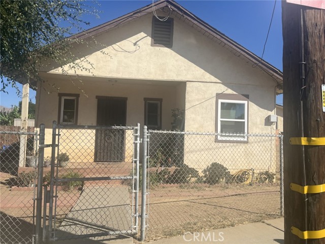 Property photo of 4264 Victoria Ave.