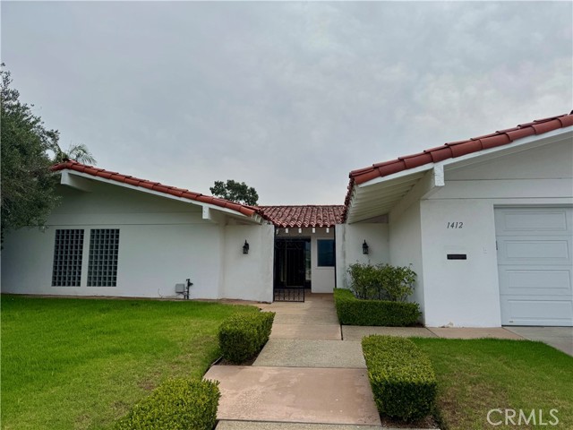 Property photo of 1412 Santiago Dr