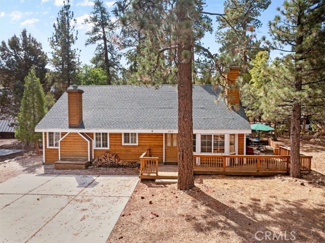Property photo of 713 Los Angeles AV