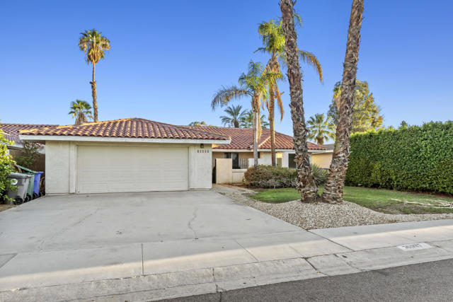 Property photo of 76937 California DR