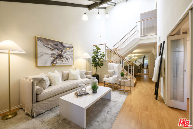 Property photo of 4628 Maytime LN