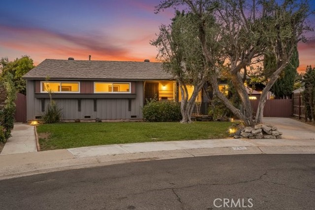 Property photo of 713 N Poplar PL