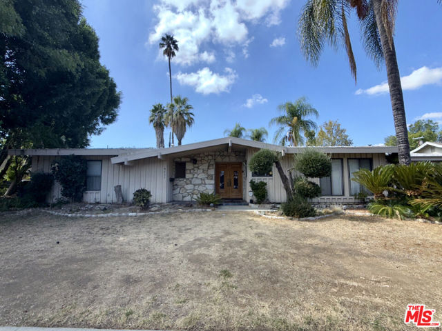 Photo of 4711 Deseret Dr