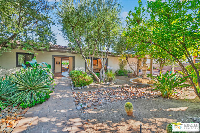 Property photo of 982 E Marion WY