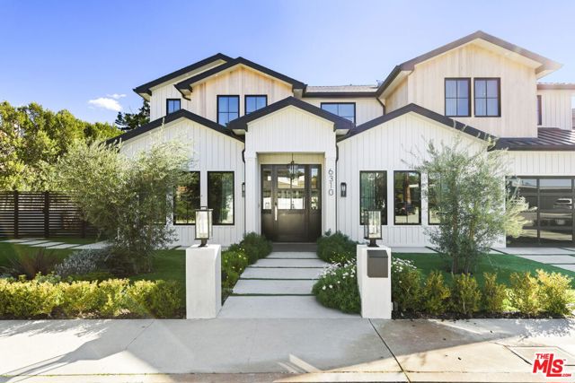 Property photo of 6310 Mirror Lake DR
