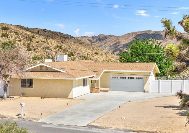 Property photo of 56034 Desert Gold DR