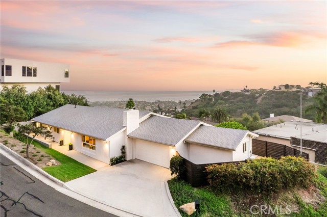 Property photo of 604 E Avenida San Juan