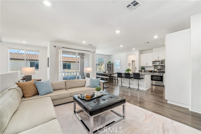 Photo of 5253 Wildflower