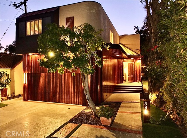 Property photo of 341 S Meadows